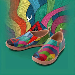 Pyramid Slip-On