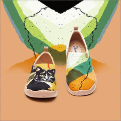 Black Cat Slip-On