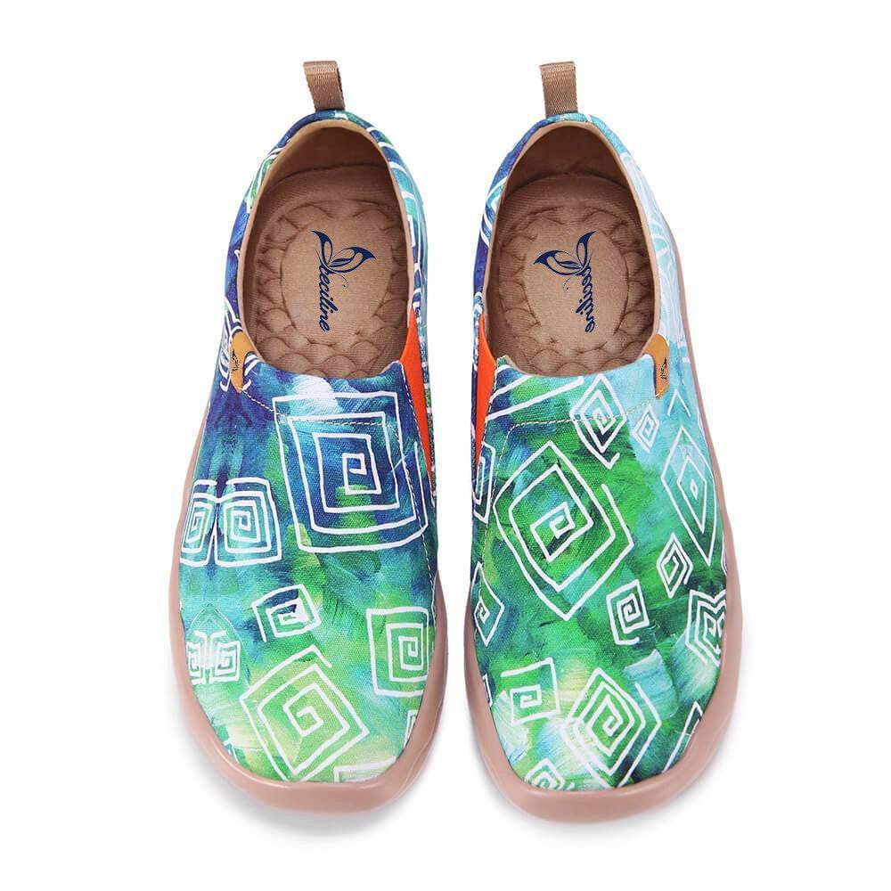 LOVE IN SPRING Slip-On