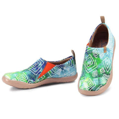 LOVE IN SPRING Slip-On