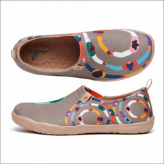 Love Circle1 Slip-On