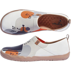 Merry Bagpipe Slip-On