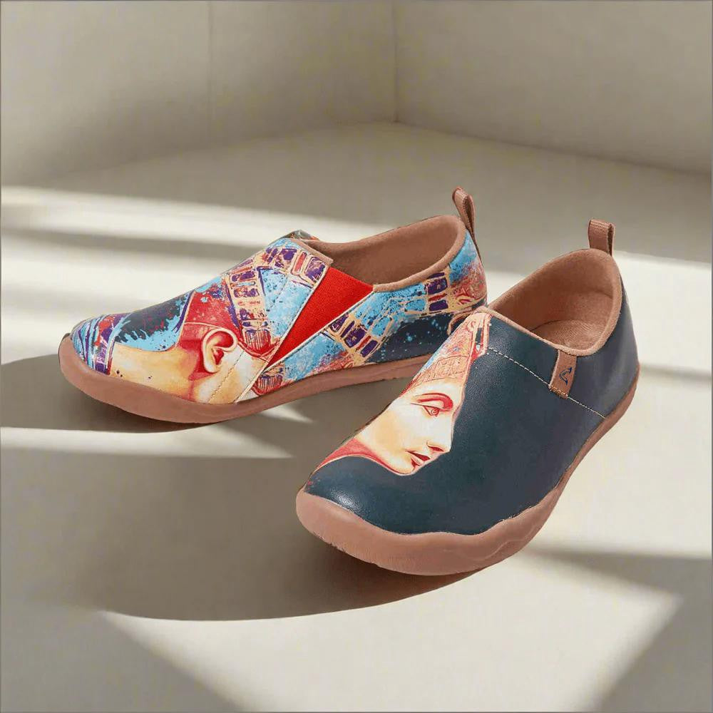 Nefertiti Slip-On