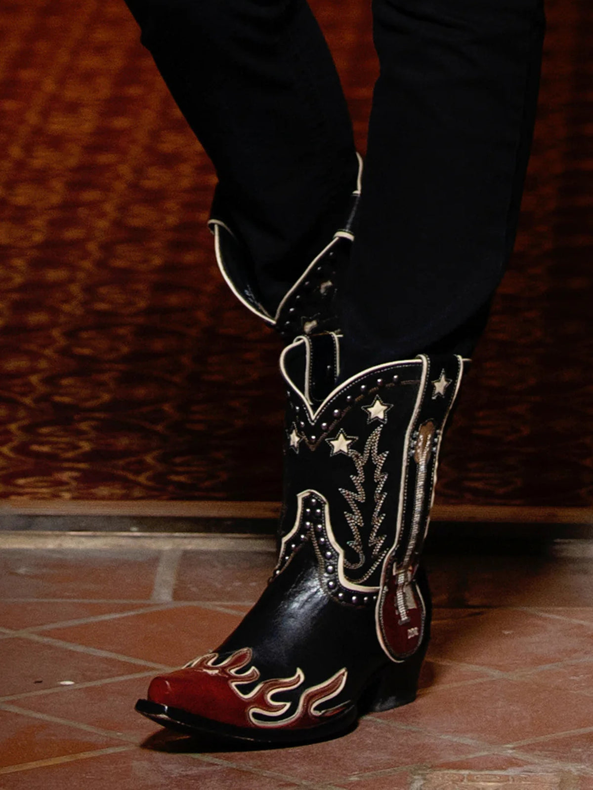 Ring of Fire Boot
