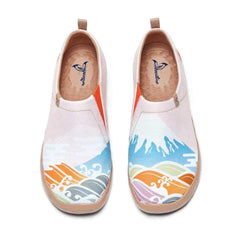 SPRING IN MOUNT FUJI Slip-On