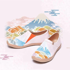 SPRING IN MOUNT FUJI Slip-On